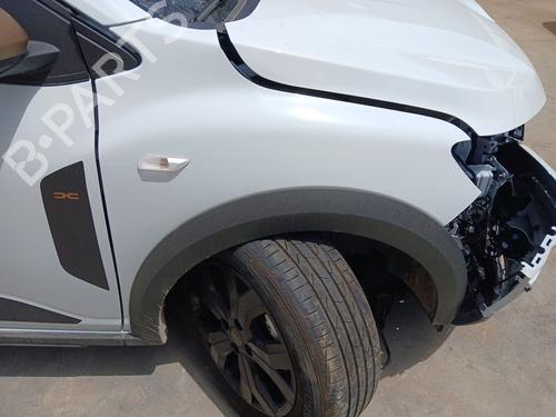 Used Right front fenders Right front fenders 36777929 36777929