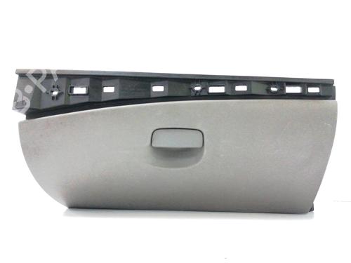 Handskerum RENAULT MEGANE III Hatchback (BZ0/1_, B3_) [2008-2025]  10700672