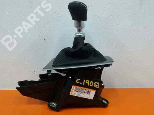 Used Manual gearbox selector Manual gearbox selector FORD FOCUS III 1.6 TDCi (115 hp) 7424949 7424949