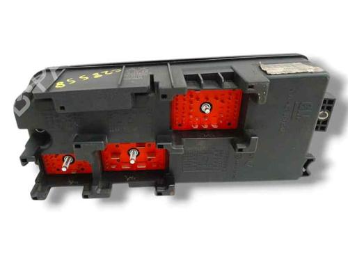 Fuse box OPEL VECTRA C (Z02) | BP26583588E1