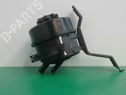 Used Power steering reservoir IVECO DAILY V Van 29S13, 29L13, 35C13, 35S13, 40C13, 40S13 (126 hp) 18267083
