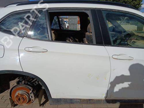 Puerta trasera derecha BMW X1 (E84) sDrive 18 d (143 hp) 32066135