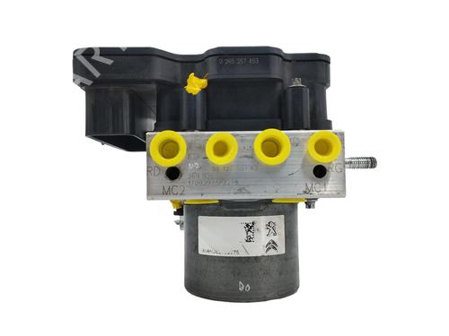 Used ABS pump PEUGEOT 5008 II (MC_, MJ_, MR_, M4_) [2016-2025]  15952207