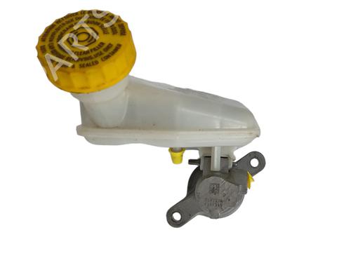 Used Brake master cylinder CITROËN C2 (JM_) 1.4 (75 hp) 18321539