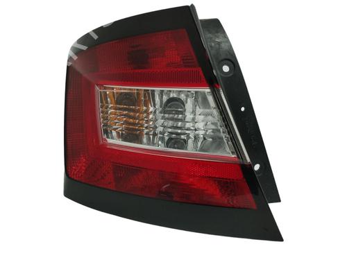 Used Left taillight SKODA FABIA III Estate (NJ5) 1.0 (75 hp) 16996544
