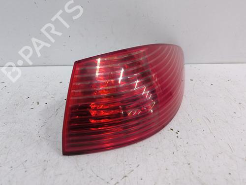 right-taillight-peugeot-607-9d-9u-2000-35950516 main image
