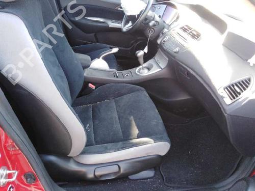 Fuse box HONDA CIVIC VIII Hatchback (FN, FK)  | BP6463823E1 