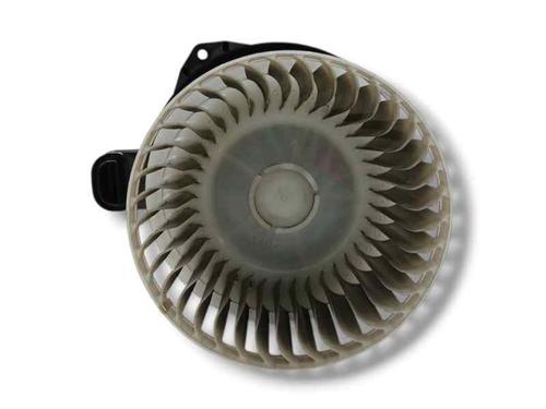 Used Heater blower motor TOYOTA COROLLA Estate (_E21_) 2.0 Hybrid (MZEH12) (180 hp) 23577113
