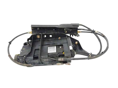 Used Electric handbrake RENAULT SCÉNIC II (JM0/1_) 1.5 dCi (JM1E, JM16) (106 hp) 27398935