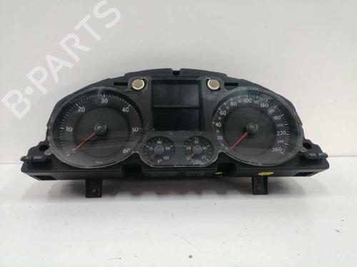 Used Instrument cluster VW PASSAT B6 (3C2) 1.9 TDI (105 hp) 7996614