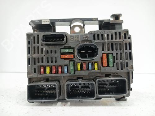 Used Fuse box Fuse box CITROËN C5 II Break (RE_) 2.0 HDi (RERHRH) (136 hp) 35756577 35756577