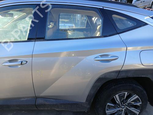 Used Left rear door Left rear door 32751258 32751258