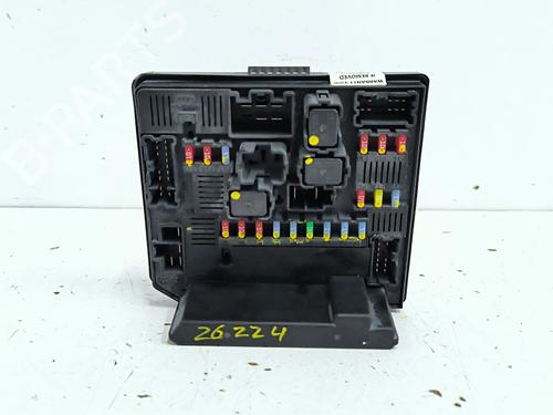 Used Fuse box Fuse box 38065171 38065171