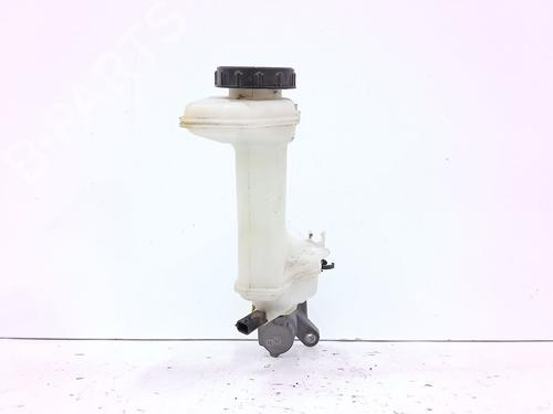 Used Brake master cylinder Brake master cylinder 37196980 37196980