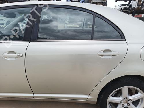 Used Left rear door Left rear door TOYOTA AVENSIS (_T25_) 2.2 D-4D (ADT251_, ADT251R) (150 hp) 35775988 35775988