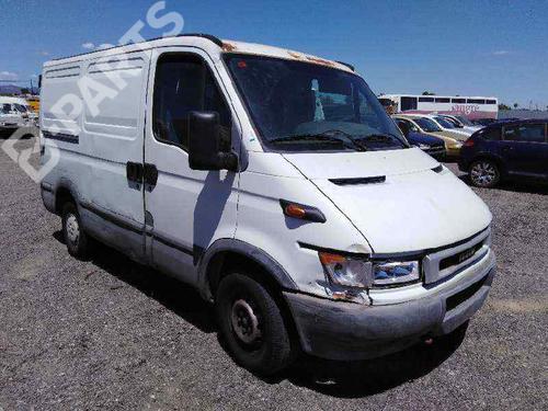 Used Parts IVECO DAILY III Van  29 L 11 V  1068690
