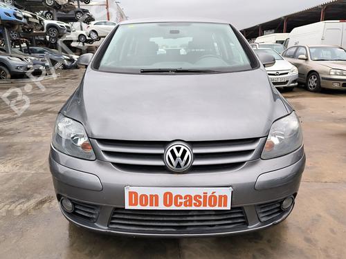 Brugte VW GOLF PLUS V (5M1, 521) 1.9 TDI (105 hp) 4455885