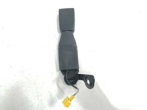 Seat buckle MERCEDES-BENZ C-CLASS (W204) C 200 Kompressor (204.041) | BP14150967I32 