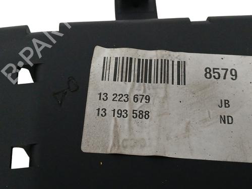 Fuse box OPEL VECTRA C GTS (Z02) 1.9 CDTI (F68) | BP23576090E1