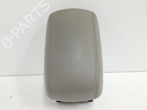 Used Armrest / Center console KIA CARENS III MPV (UN) 2.0 CRDi 140 (140 hp) 28536763