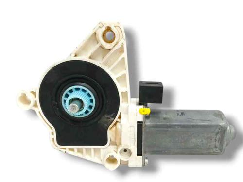 Used Right front window motor VW PASSAT B8 (3G2, CB2) 1.4 TSI (150 hp) 26567421