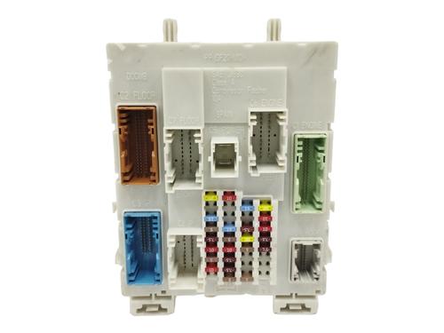 Used Fuse box VOLVO V40 Hatchback (525) D2 (114 hp) 13942401