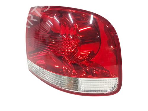 Right taillight VW TOUAREG (7LA, 7L6, 7L7) 3.0 V6 TDI | BP19773852C35