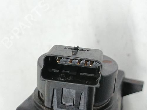 Throttle body CITROËN C4 I Saloon 1.6 HDi | BP31035282M82