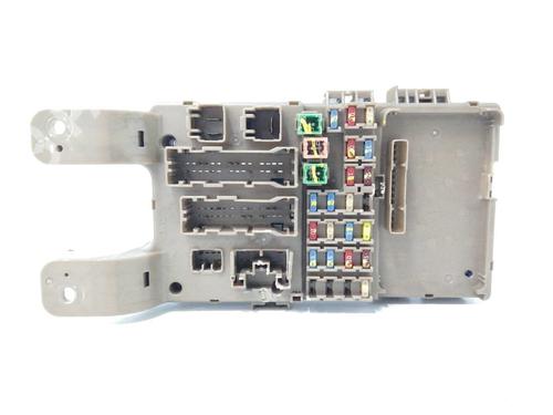 Used Fuse box TOYOTA COROLLA (_E12_) 1.4 D (NDE120_, NDE120R) (90 hp) 10935692