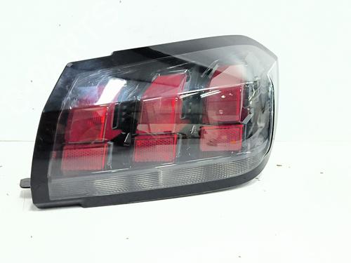 Used Right taillight Right taillight 32656402 32656402