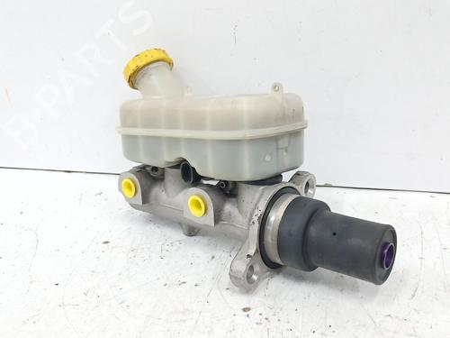 Brake master cylinder CHRYSLER VOYAGER IV (RG, RS) 2.8 CRD | BP30576610M77
