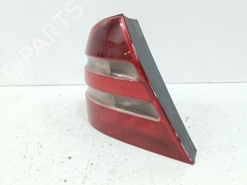 Used Left taillight Left taillight 37025251 37025251