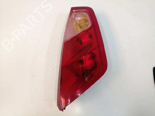 Used Right taillight FIAT GRANDE PUNTO (199_) 1.3 D Multijet (199.AXD11, 199.AXD1A, 199.AXD1B,... (90 hp) 7527476