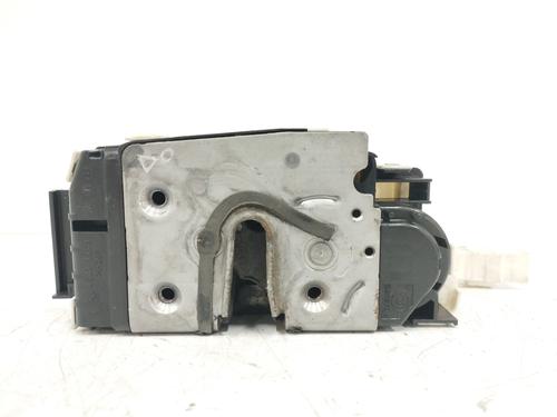 front-right-lock-mercedes-benz-sprinter-3-t-van-b906-211-cdi-906611-906613-a9067201735-2006-2007-2008-2009-2010-2011-2012-2013-2014-2015-2016-2017-2018-10745804 main image