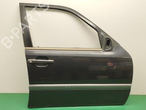 Used Right front door MERCEDES-BENZ C-CLASS (W202) [1993-2000]  17537287