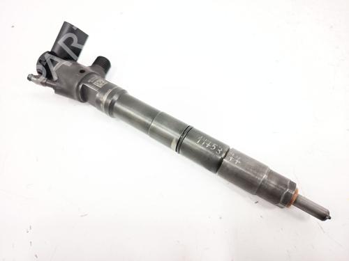 Used Injector VW GOLF VII (5G1, BQ1, BE1, BE2) 1.6 TDI (110 hp) 31144573