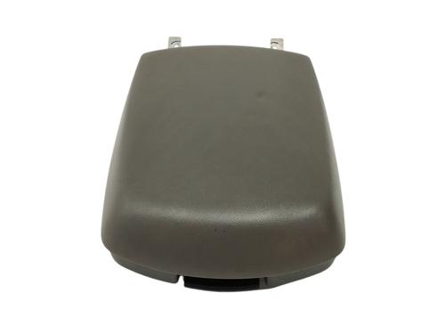 Used Armrest / Center console SSANGYONG RODIUS II 2.2 Xdi (178 hp) 17702843