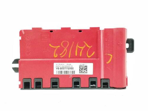 Used Fuse box BMW 3 Gran Turismo (F34) 318 d (150 hp) 9957986