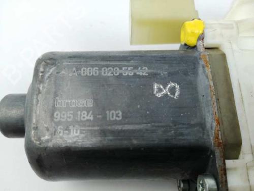 Right front window motor VW CRAFTER 30-50 Van (2E_) | BP6971010E20