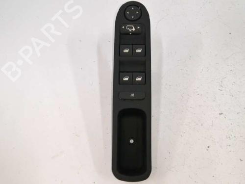 Used Left front window switch PEUGEOT 307 CC (3B) 1.6 16V (110 hp) 8282171
