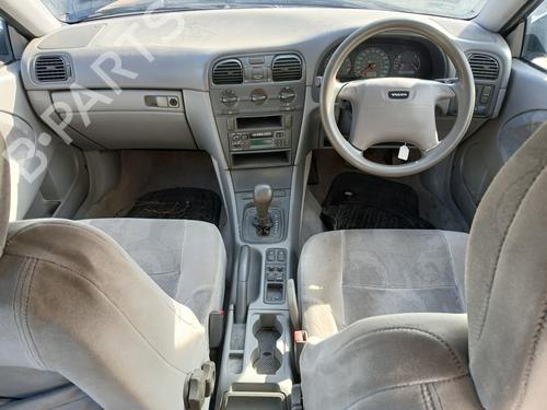 Left front steering knuckle VOLVO V40 Estate (645) 2.0 | BP30698046M25