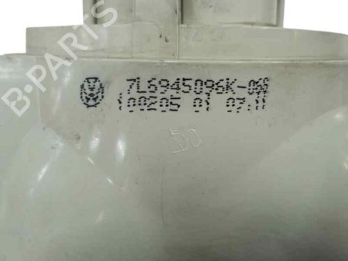 Right taillight VW TOUAREG (7LA, 7L6, 7L7) 5.0 V10 TDI | BP21548392C35 
