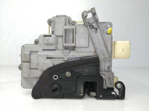 Used Rear left lock VW PASSAT B6 Variant (3C5) 2.0 TDI 16V (140 hp) 8503598