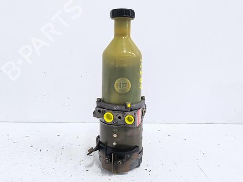Used Steering pump Steering pump RENAULT RAPID Box Body/MPV (F40_, G40_) 1.9 D (F40R) (54 hp) 39962699 39962699