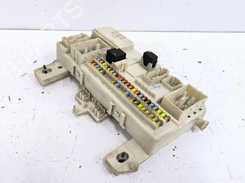 Fuse box VOLVO S40 II (544) 2.0 D | BP34262992E1 - Image 3