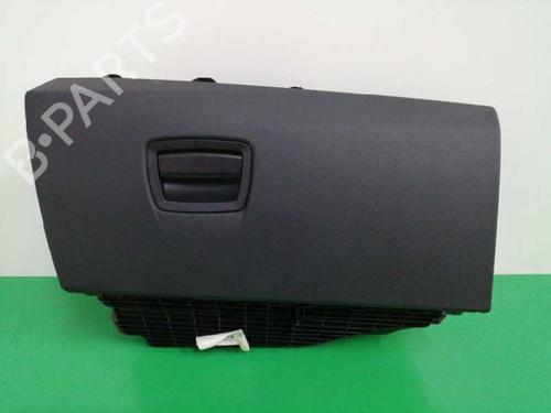 Used Glove box BMW 5 (F10) 518 d (150 hp) 4828636