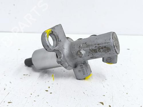Brake master cylinder VW PASSAT B5.5 (3B3) 1.9 TDI | BP38984907M77 - Image 4