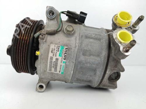 Used AC compressor VOLVO V40 Hatchback (525) [2012-2019]  6805653