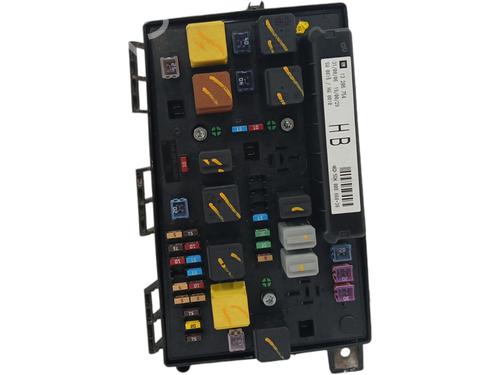 Used Fuse box OPEL ASTRA H Estate (A04) 1.9 CDTI 16V (L35) (120 hp) 19636522