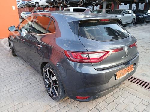 Right front fenders RENAULT MEGANE IV Hatchback (B9A/M/N_) 1.3 TCe 140 (B9NB) | BP31850868C42 